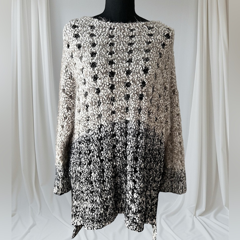 Frank Lyman Designs Open Knit Ombré Sweater Color Block Black Tan Size Large